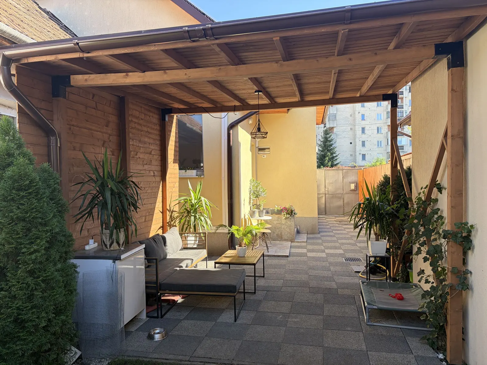 Terasă – Casă de vânzare în Târgu Mureș